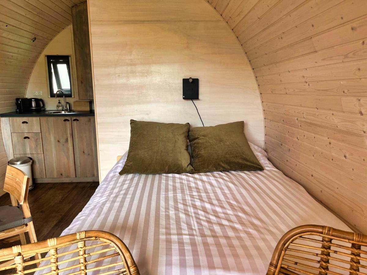 Pod Hotelkamer Aan Het Water Dokkum Luaran gambar