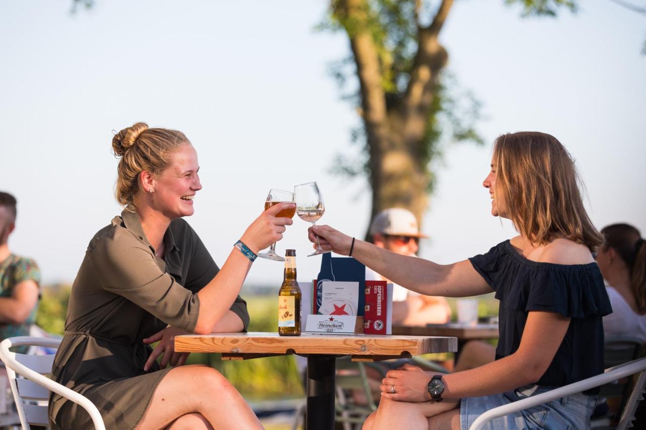 Pod Hotelkamer Aan Het Water Dokkum Luaran gambar